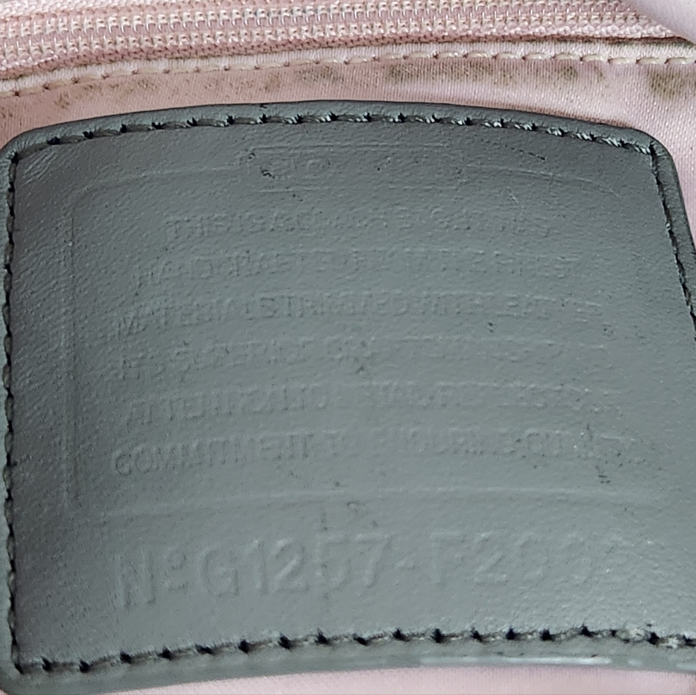 Vintage Coach Patent Trim Handbag - Picture 14 of 16